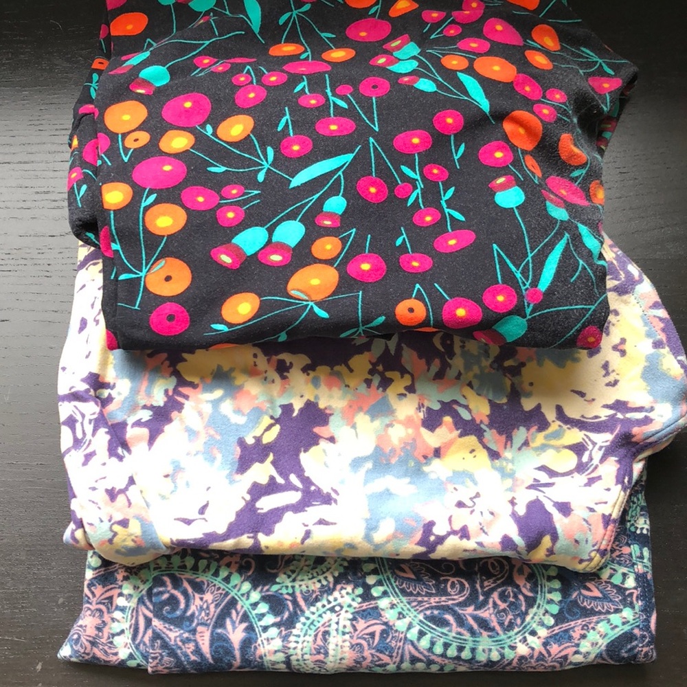 LuLaRoe Tall & Curvy leggings lot of 3
